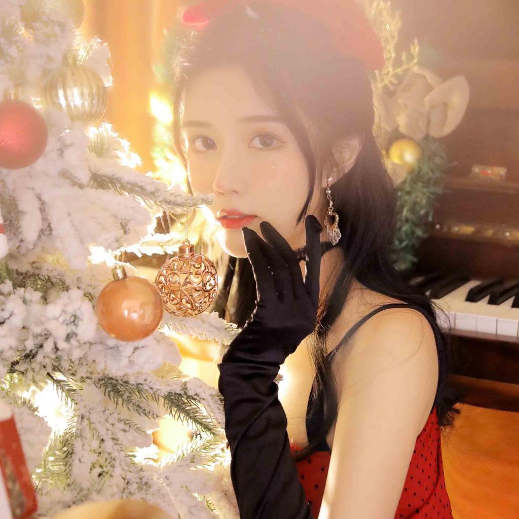 马斯克200亿扫货?中国光伏被“点燃”!